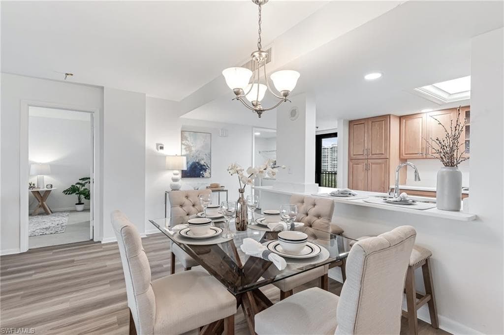 17 Bluebill Ave 604, Naples, FL 34108-6