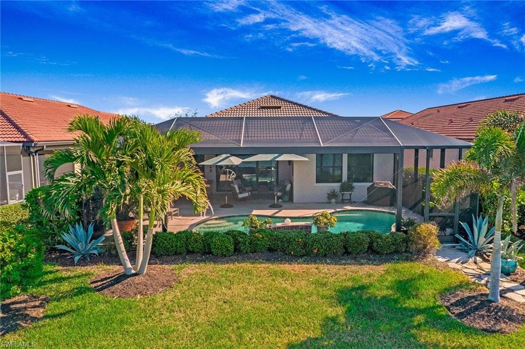 1371 Petone Ct, Naples, FL 34113-32