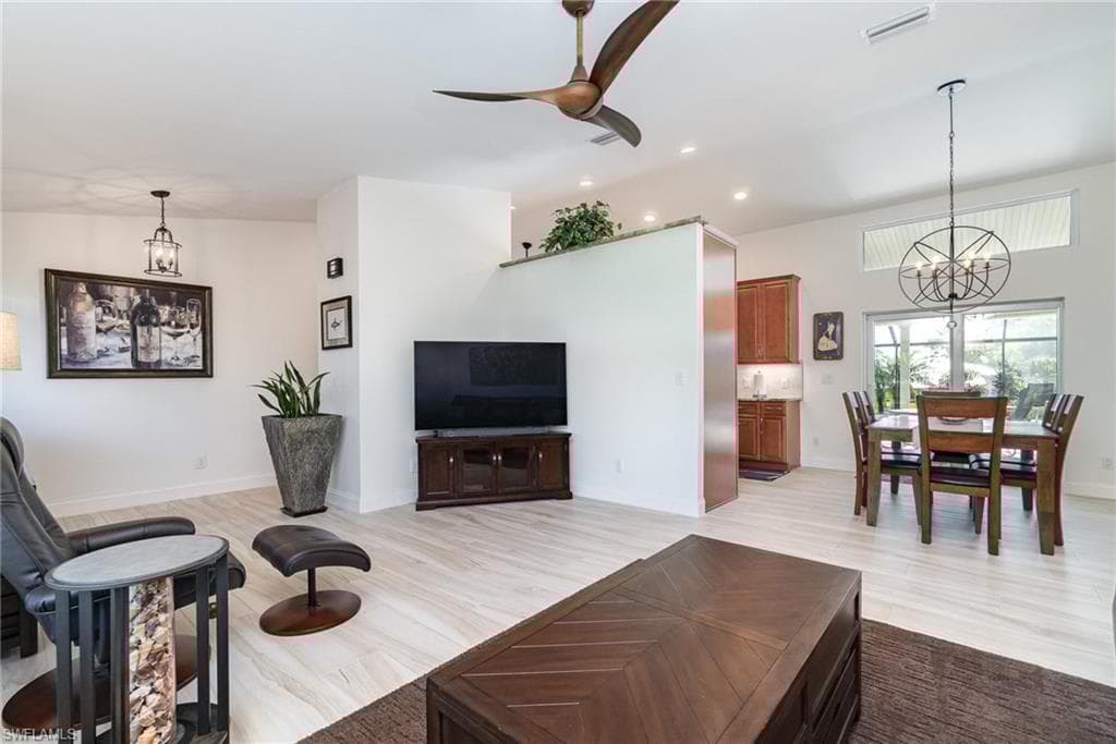 218 2nd St, Bonita Springs, FL 34134-4