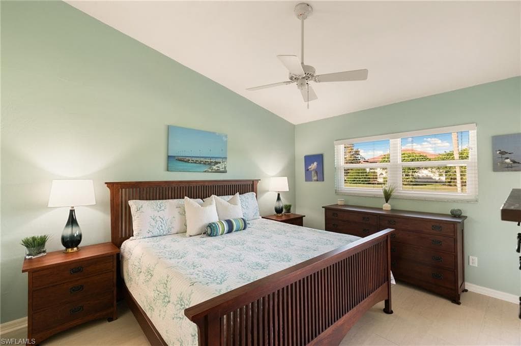 657 Saint Andrews Blvd 106-1, Naples, FL 34113-12