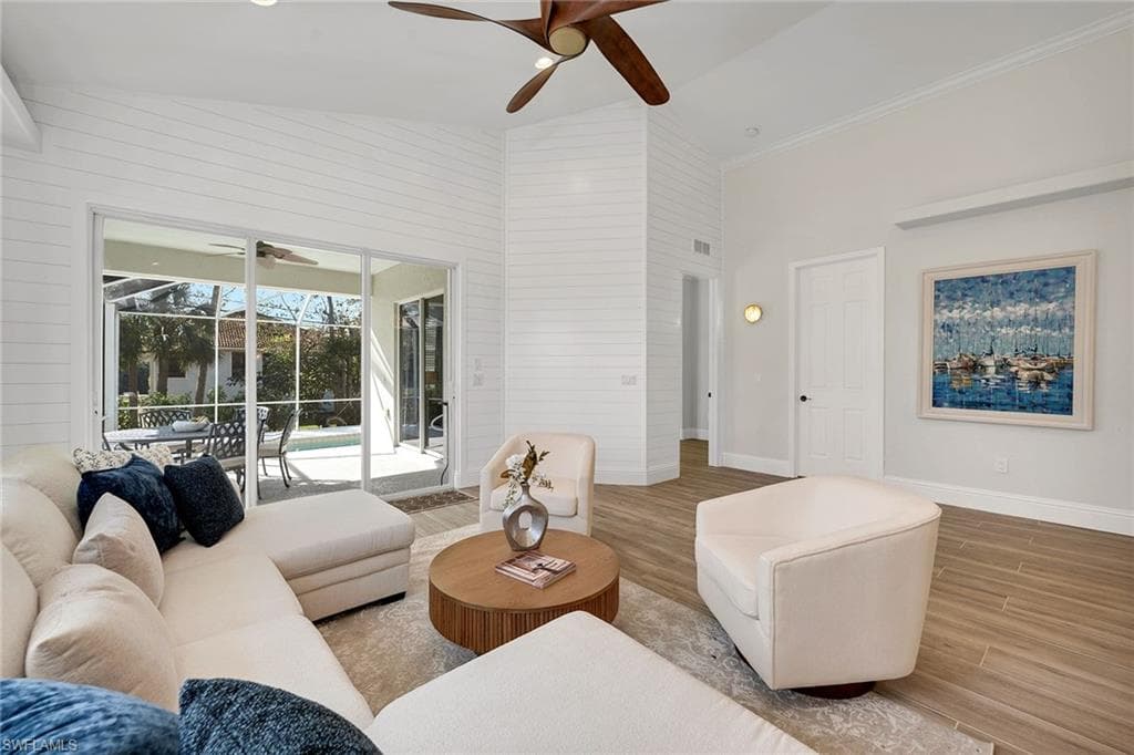1970 Danford St, Naples, FL 34112-9