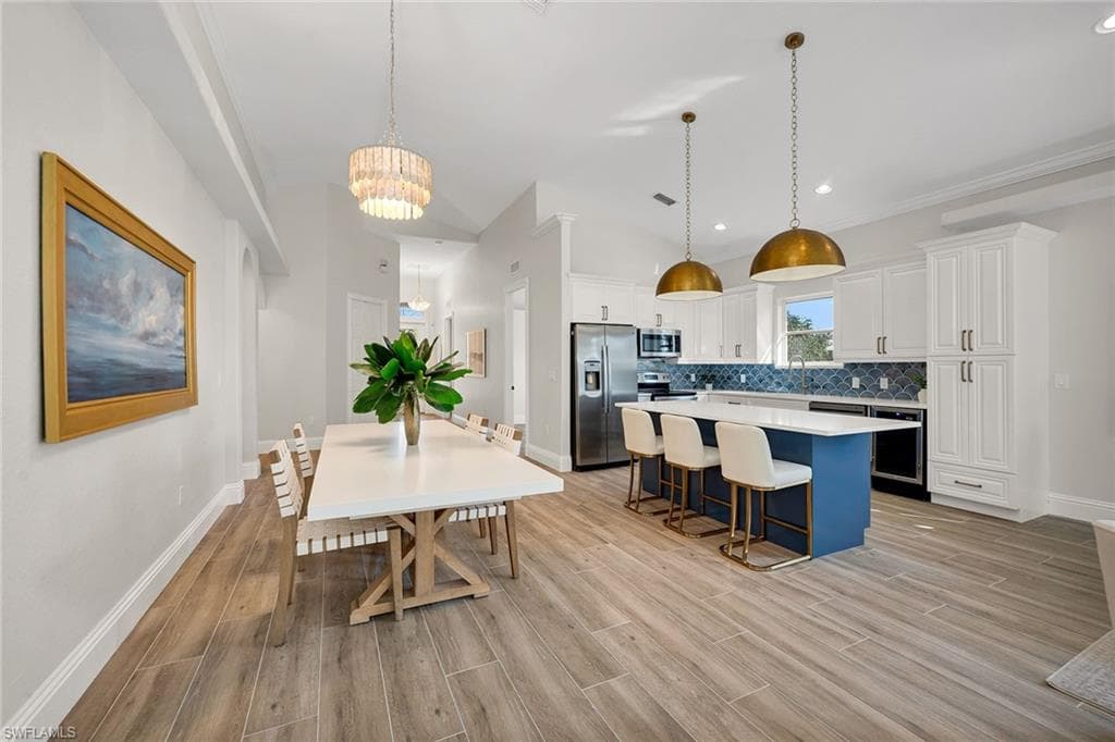 1970 Danford St, Naples, FL 34112-15