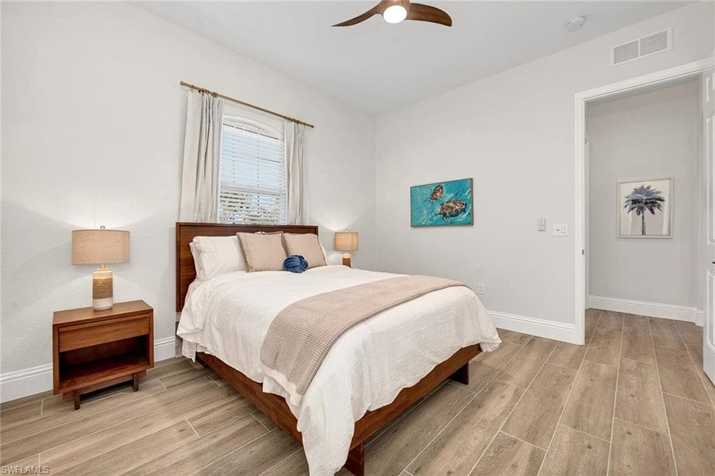 1970 Danford St, Naples, FL 34112-27