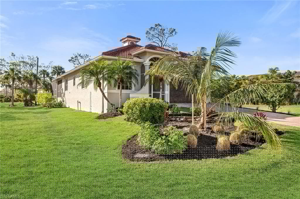 1970 Danford St, Naples, FL 34112-39