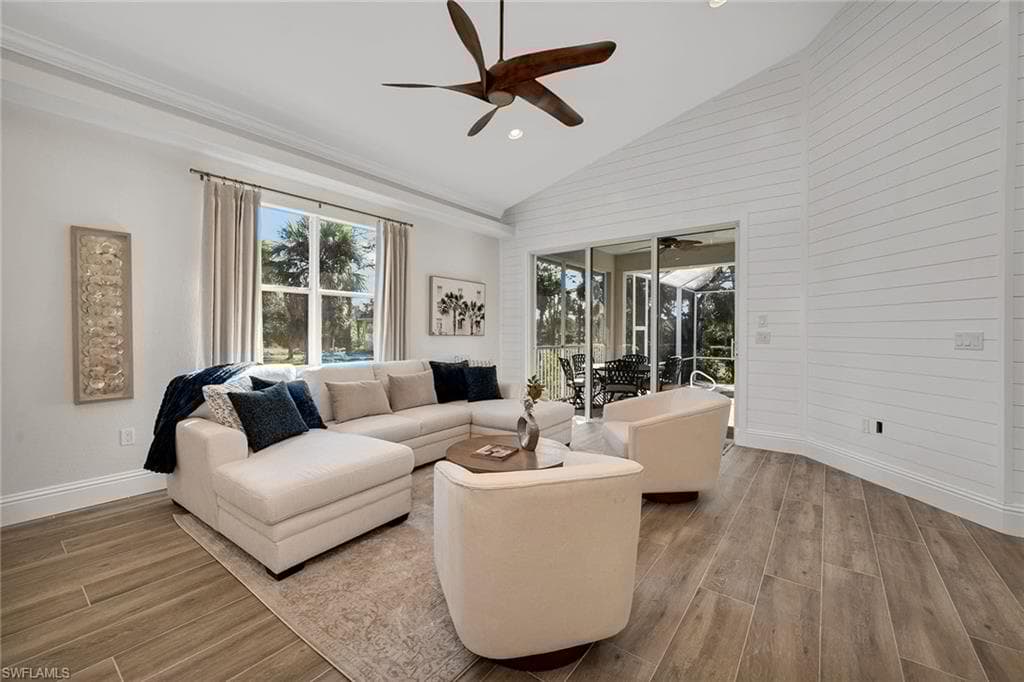 1970 Danford St, Naples, FL 34112-6