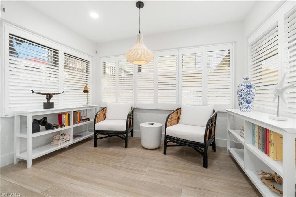 1100 8th Ave S 206c, Naples, FL 34102-10