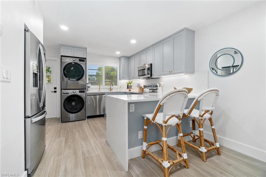 1100 8th Ave S 206c, Naples, FL 34102-18