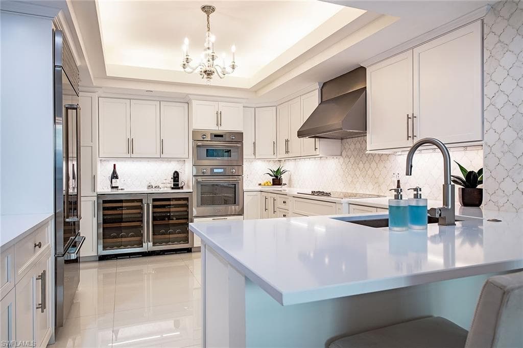 3991 Gulf Shore Blvd N Ph102, Naples, FL 34103-7