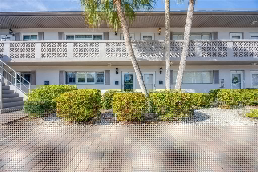 1686 Blue Point Ave A1, Naples, FL 34102-20