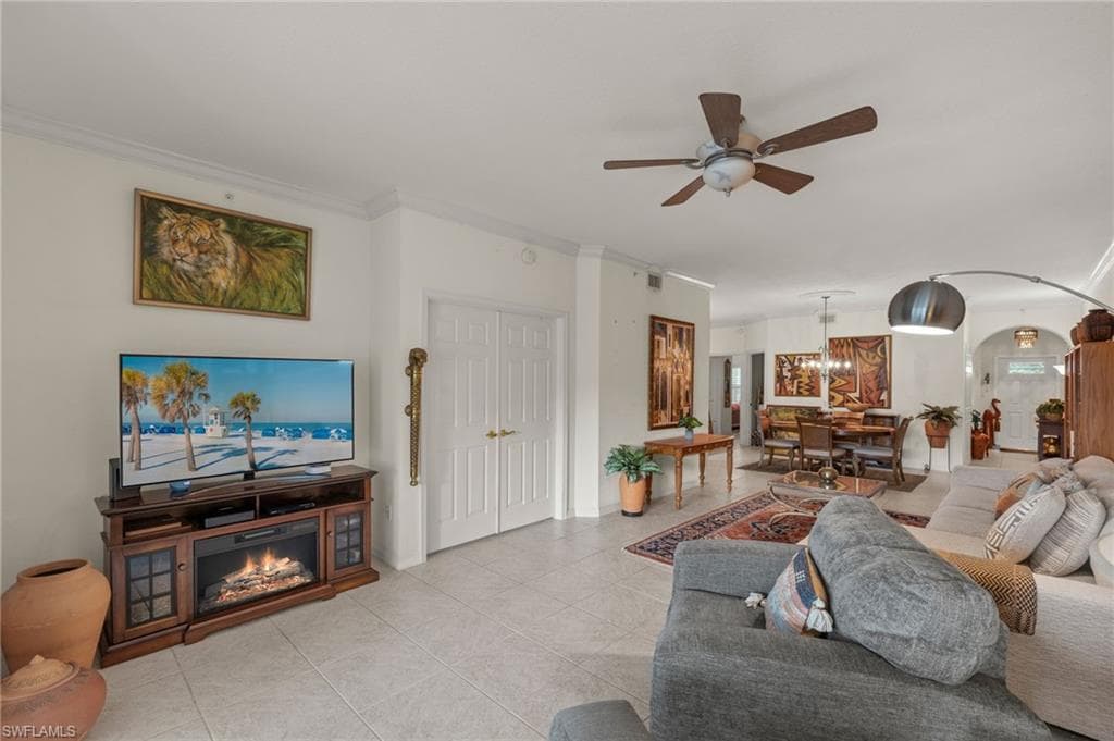 2155 Cay Lagoon Dr 411, Naples, FL 34109-9