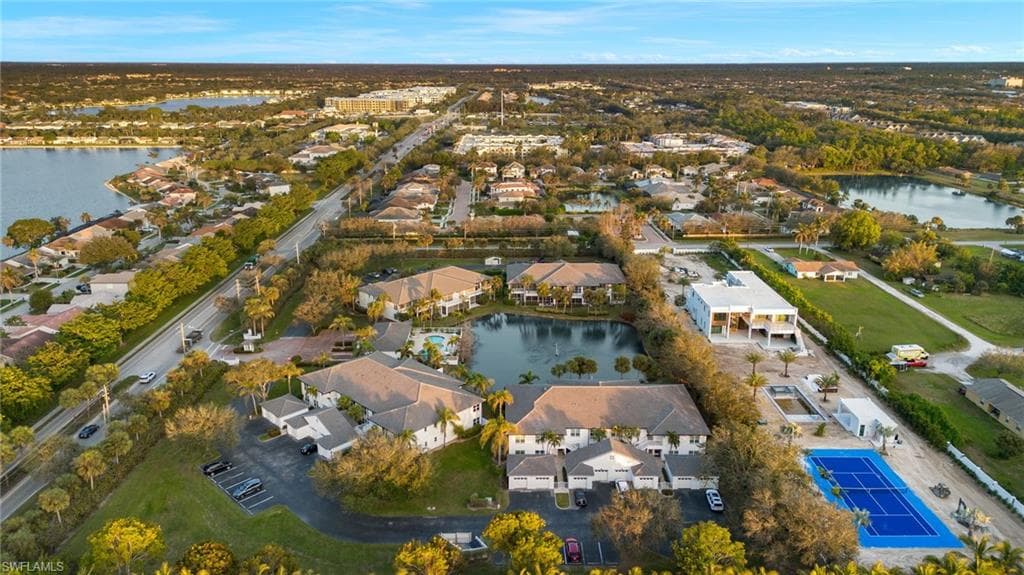 2155 Cay Lagoon Dr 411, Naples, FL 34109-26