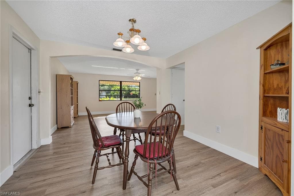 4925 Molokai Dr 16, Naples, FL 34112-18