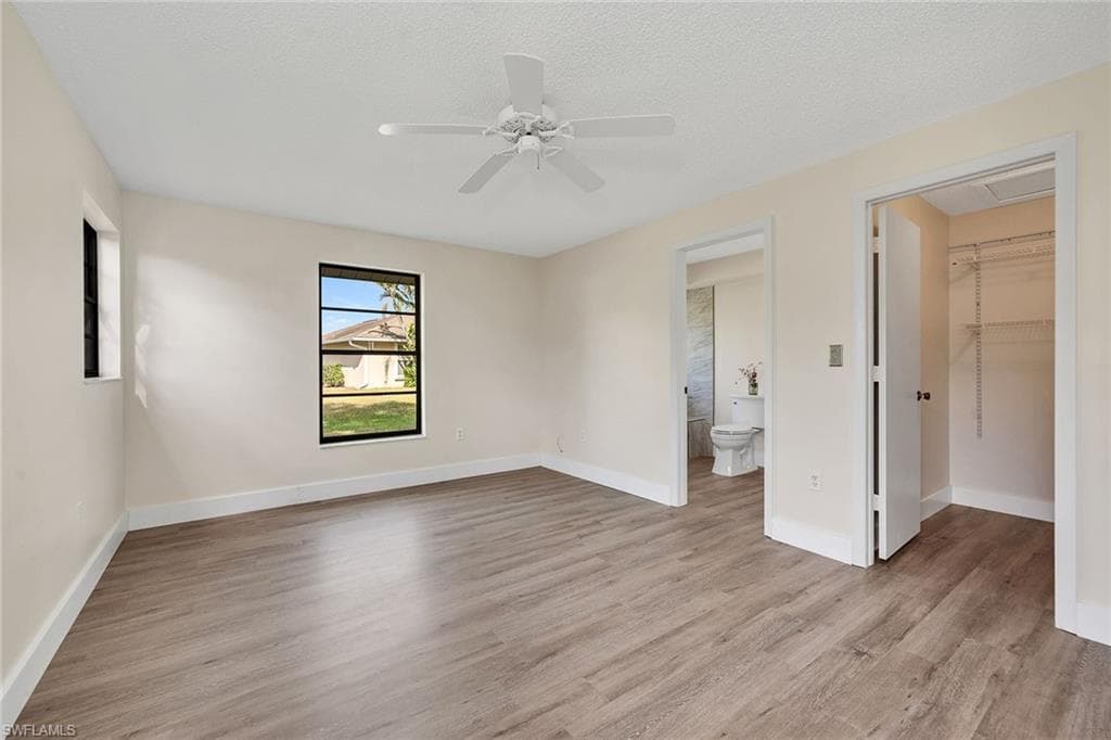 4925 Molokai Dr 16, Naples, FL 34112-23
