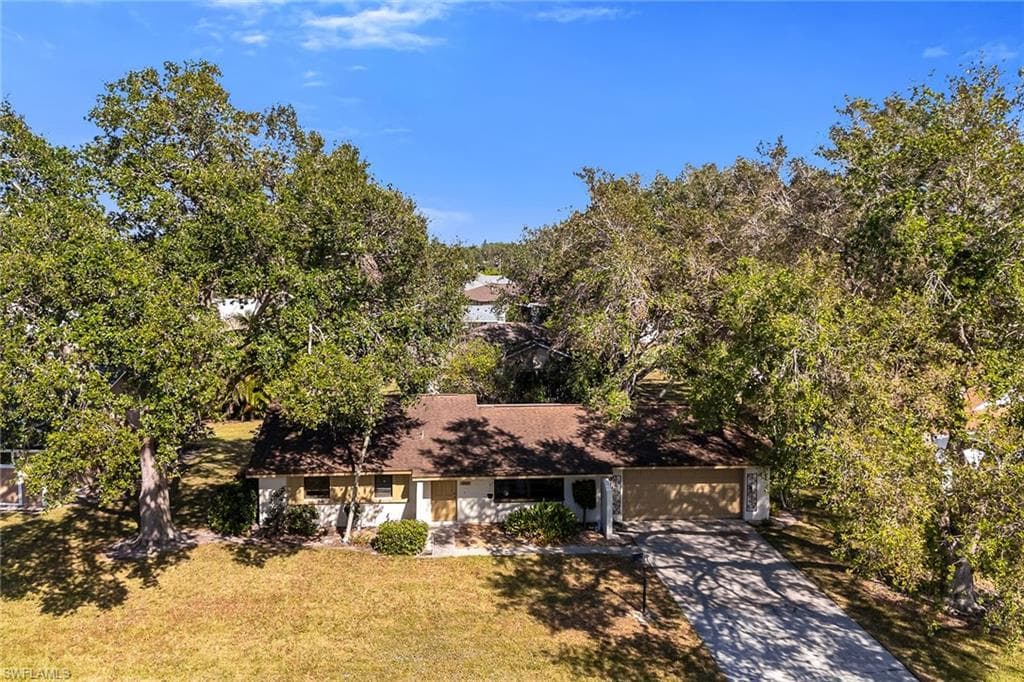 4925 Molokai Dr 16, Naples, FL 34112-42