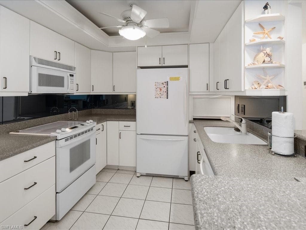 380 Seaview Ct 908, Marco Island, FL 34145-7