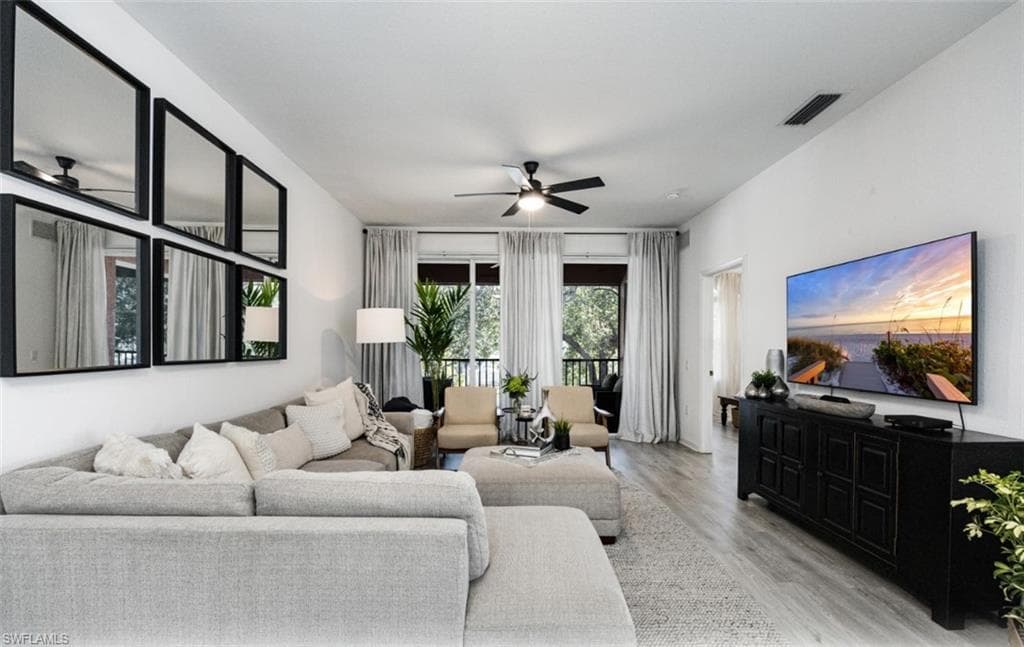 10032 Heather Ln 1204, Naples, FL 34119-5