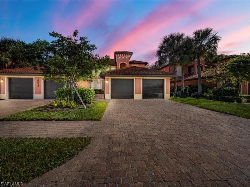 10032 Heather Ln 1204, Naples, FL 34119-6