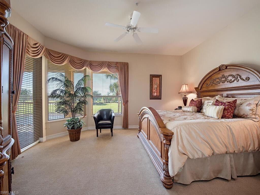 1880 Les Chateaux Blvd 201, Naples, FL 34109-8