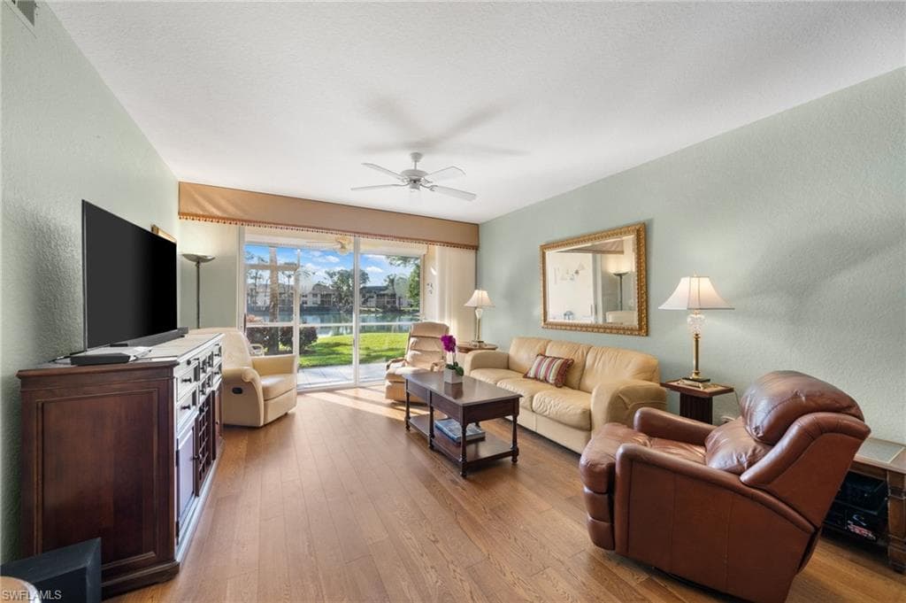1220 Sarah Jean Cir L105, Naples, FL 34110-10