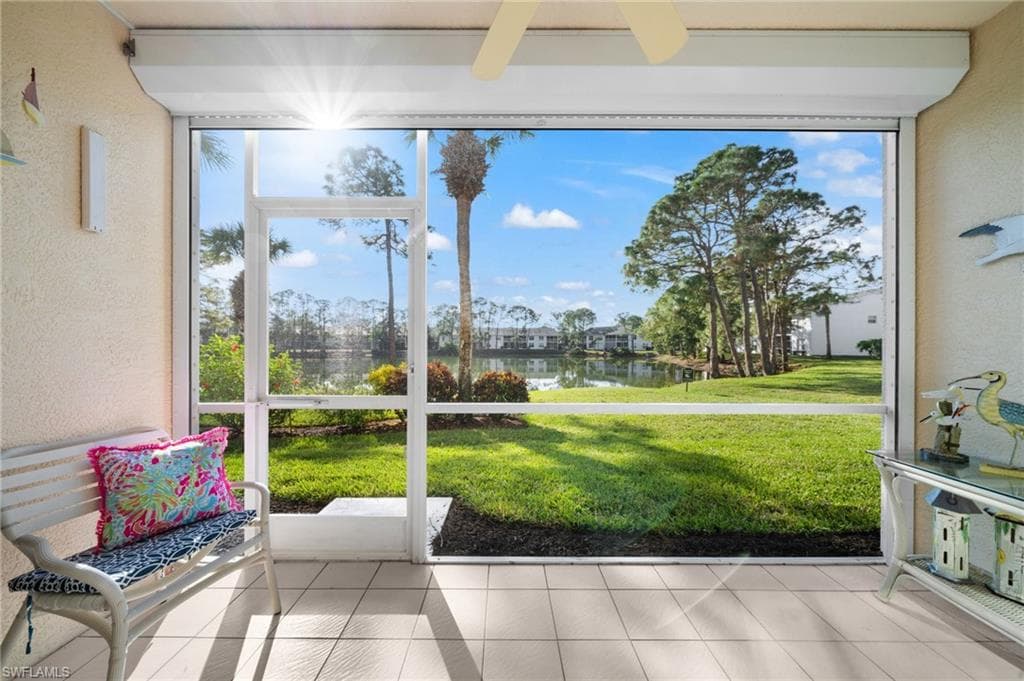 1220 Sarah Jean Cir L105, Naples, FL 34110-2