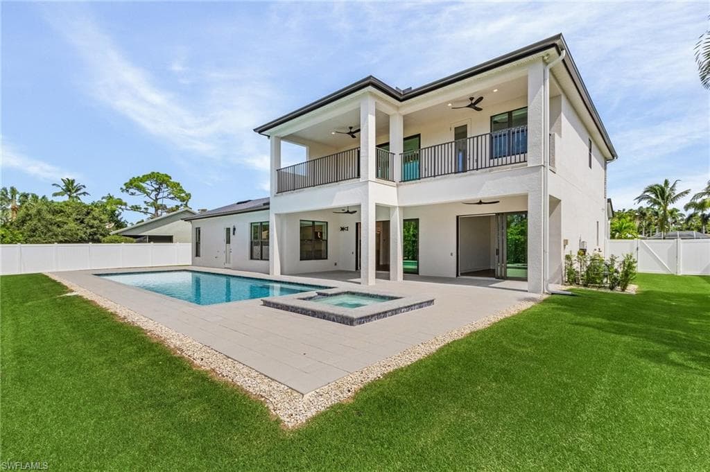 347 Mel Jen Dr, Naples, FL 34105-6