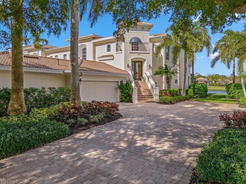 15505 Monterosso Ln 202, Naples, FL 34110-1