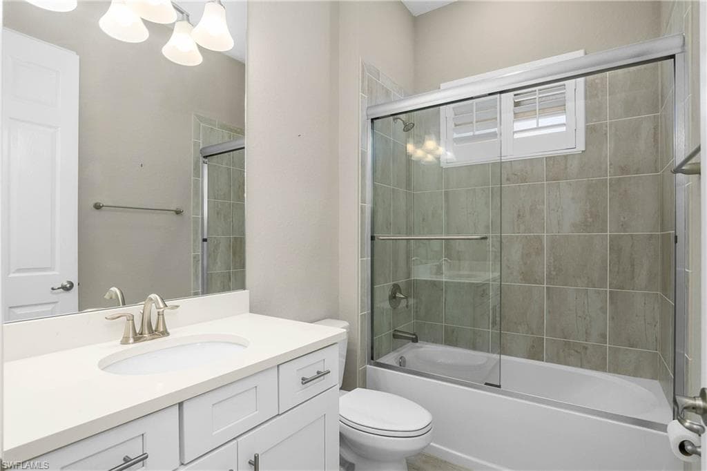 15320 Blue Bay Cir, Fort Myers, FL 33913-23