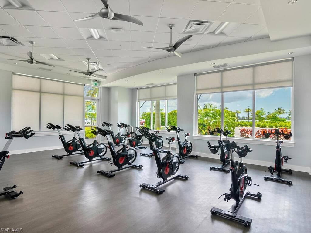 15320 Blue Bay Cir, Fort Myers, FL 33913-38