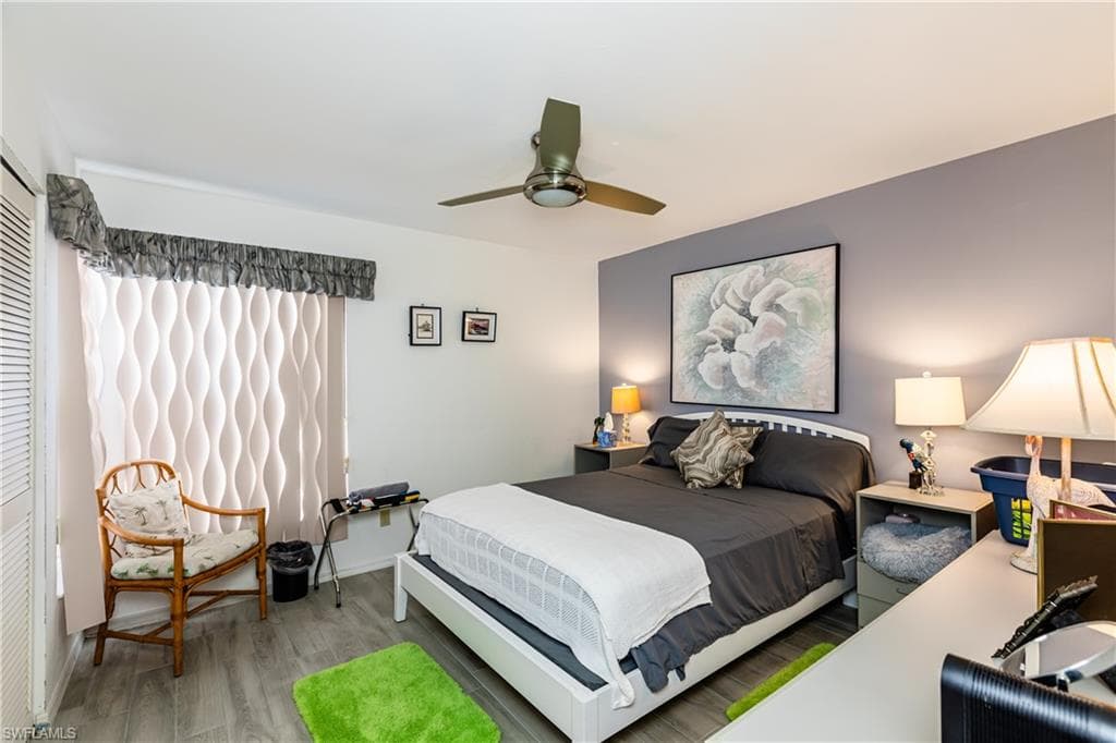991 Barfield Dr 302, Marco Island, FL 34145-12