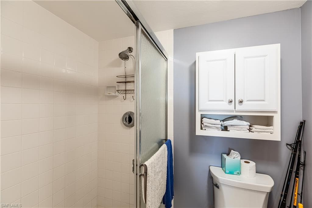991 Barfield Dr 302, Marco Island, FL 34145-15