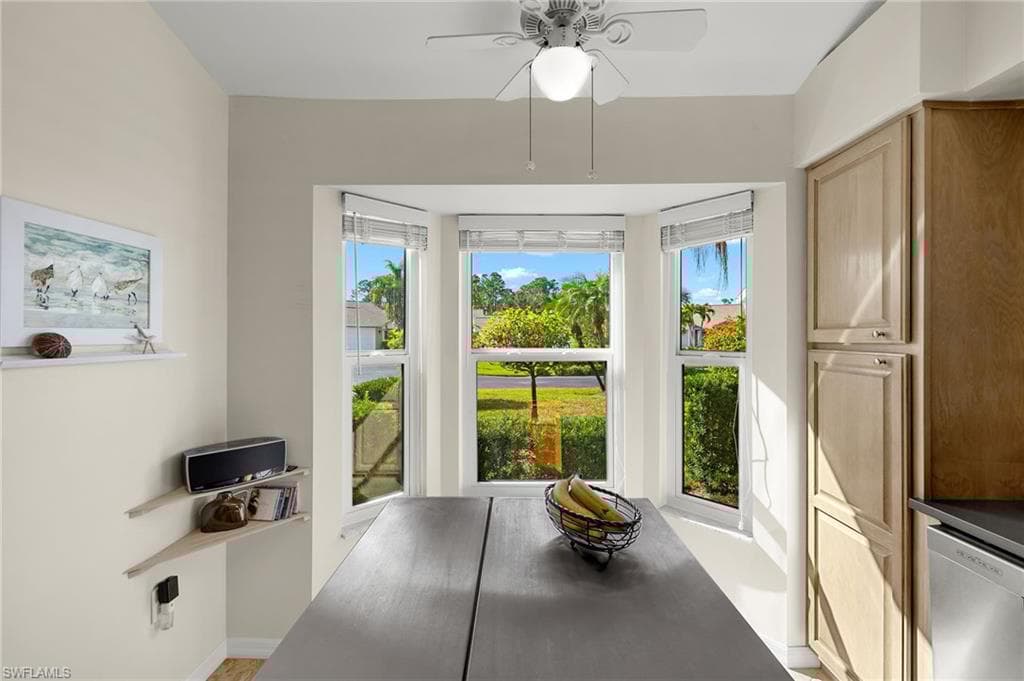 15348 Wimborne Ln, Naples, FL 34110-15