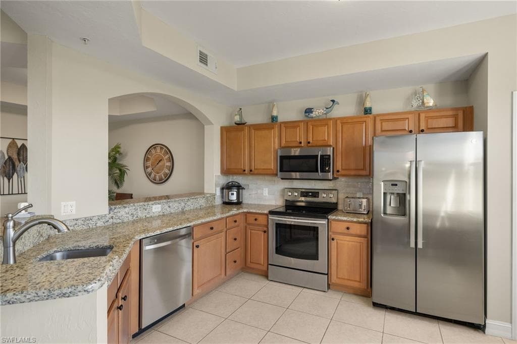 20930 Island Sound Cir 305, Estero, FL 33928-9
