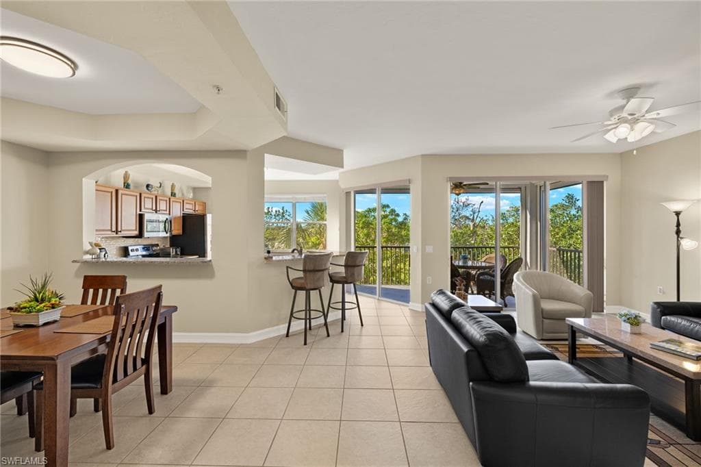 20930 Island Sound Cir 305, Estero, FL 33928-1