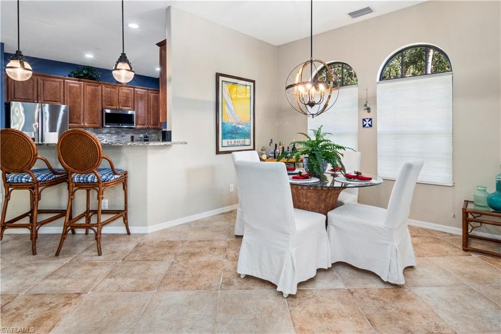 8945 Malibu St 201, Naples, FL 34113-6