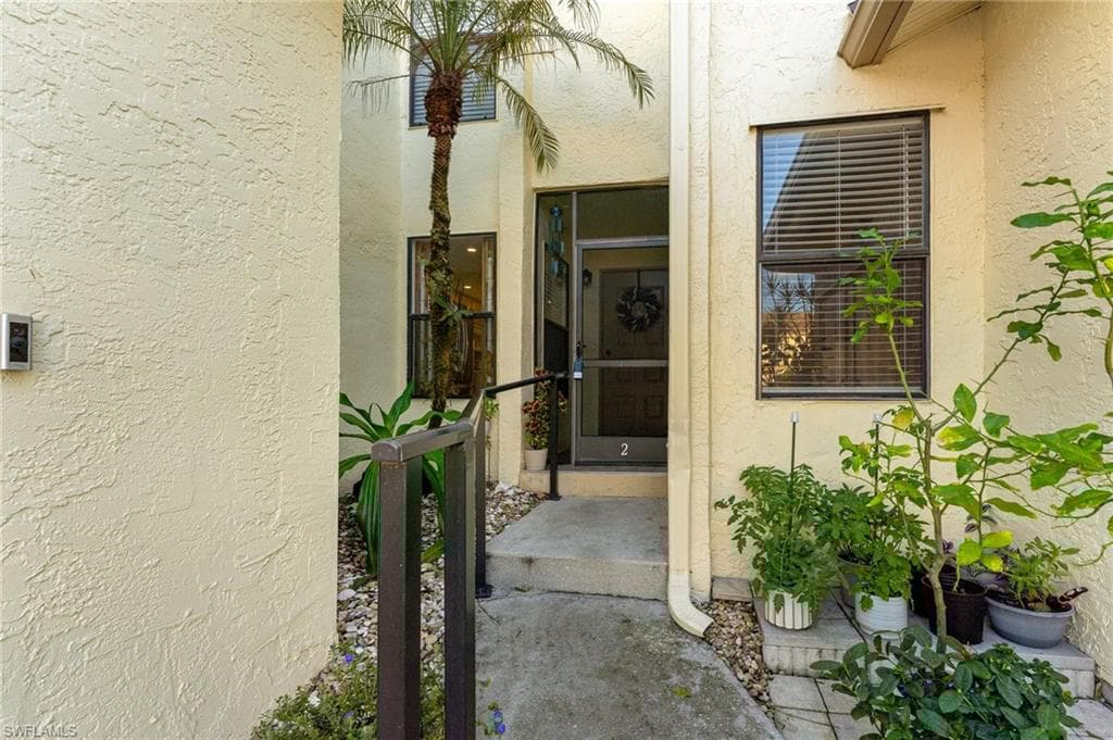 15155 Parkside Dr 102, Fort Myers, FL 33908-3