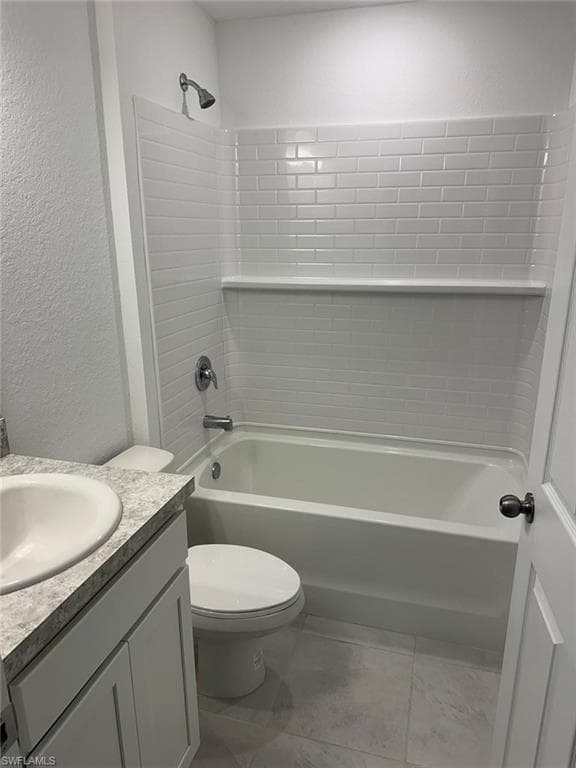 3221 53rd St W, Lehigh Acres, FL 33971-12