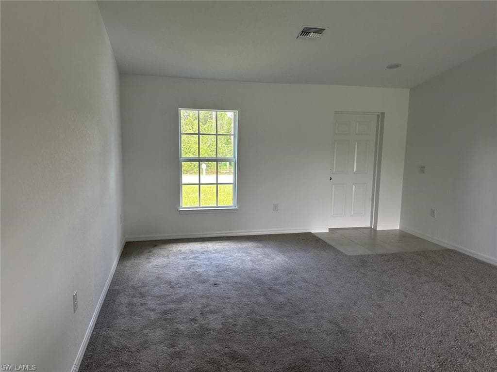 3221 53rd St W, Lehigh Acres, FL 33971-18