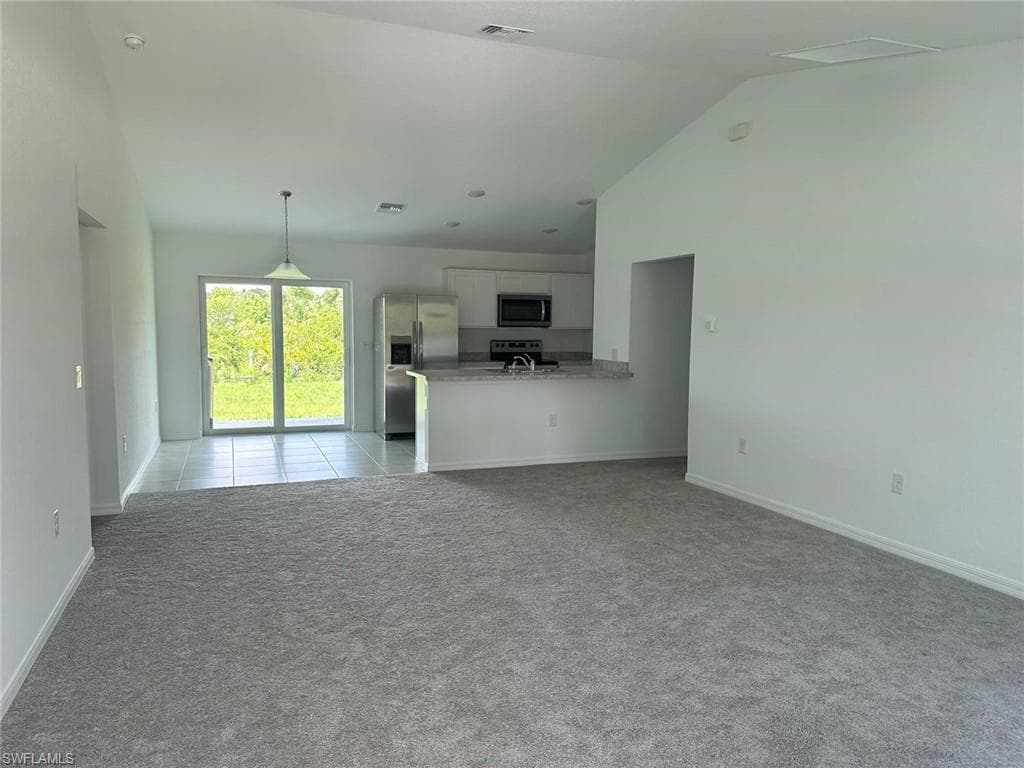 3221 53rd St W, Lehigh Acres, FL 33971-6