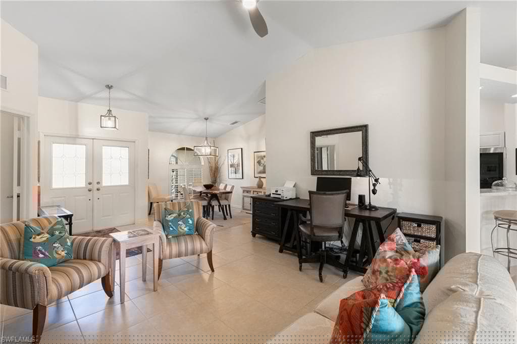 5 Tahiti Rd, Marco Island, FL 34145-11