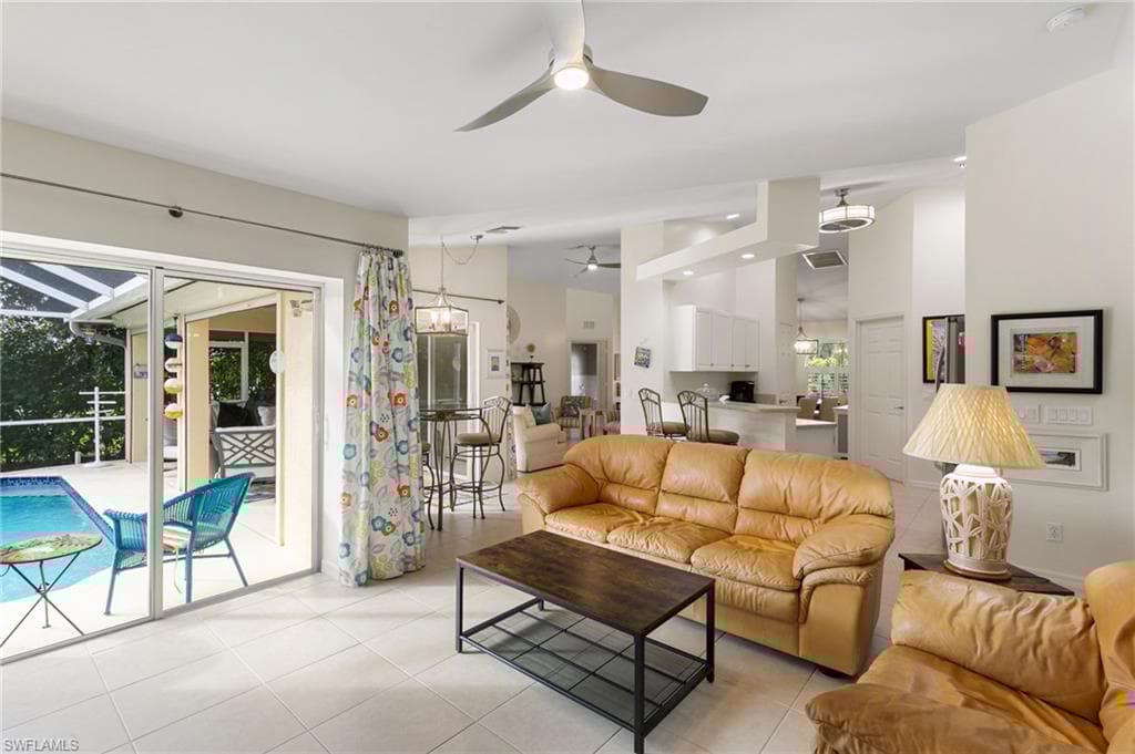 5 Tahiti Rd, Marco Island, FL 34145-16