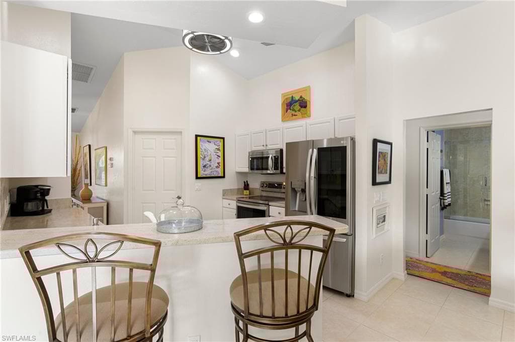 5 Tahiti Rd, Marco Island, FL 34145-18