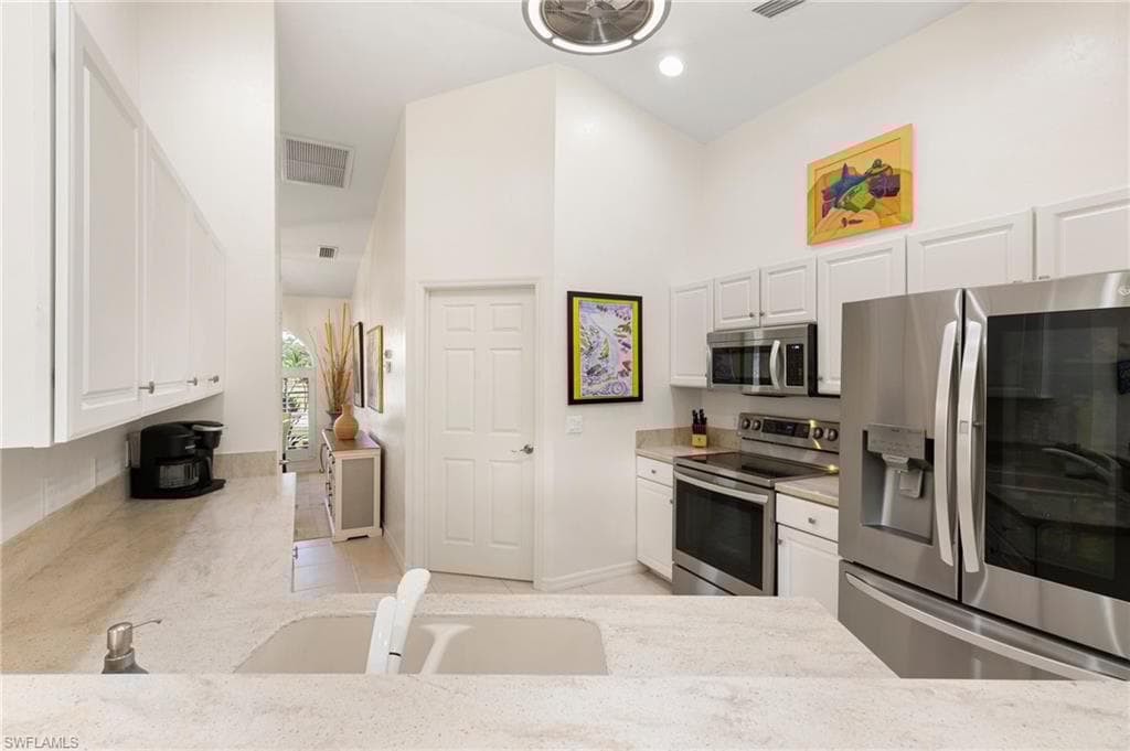 5 Tahiti Rd, Marco Island, FL 34145-20