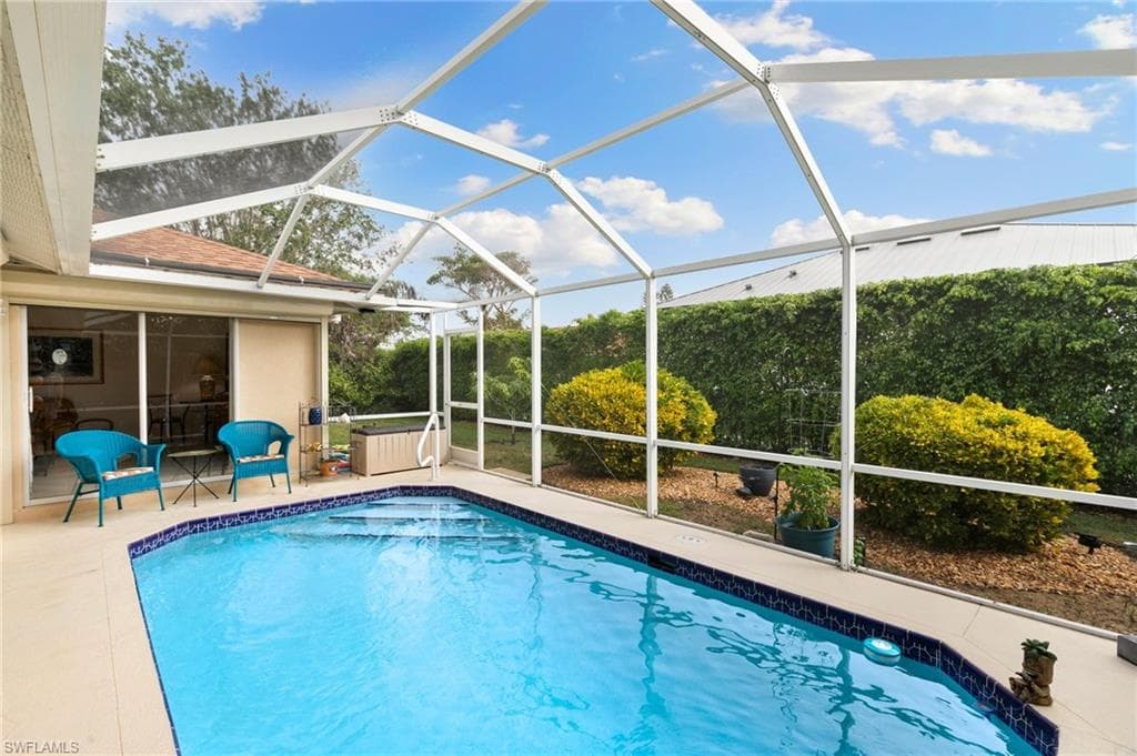 5 Tahiti Rd, Marco Island, FL 34145-35
