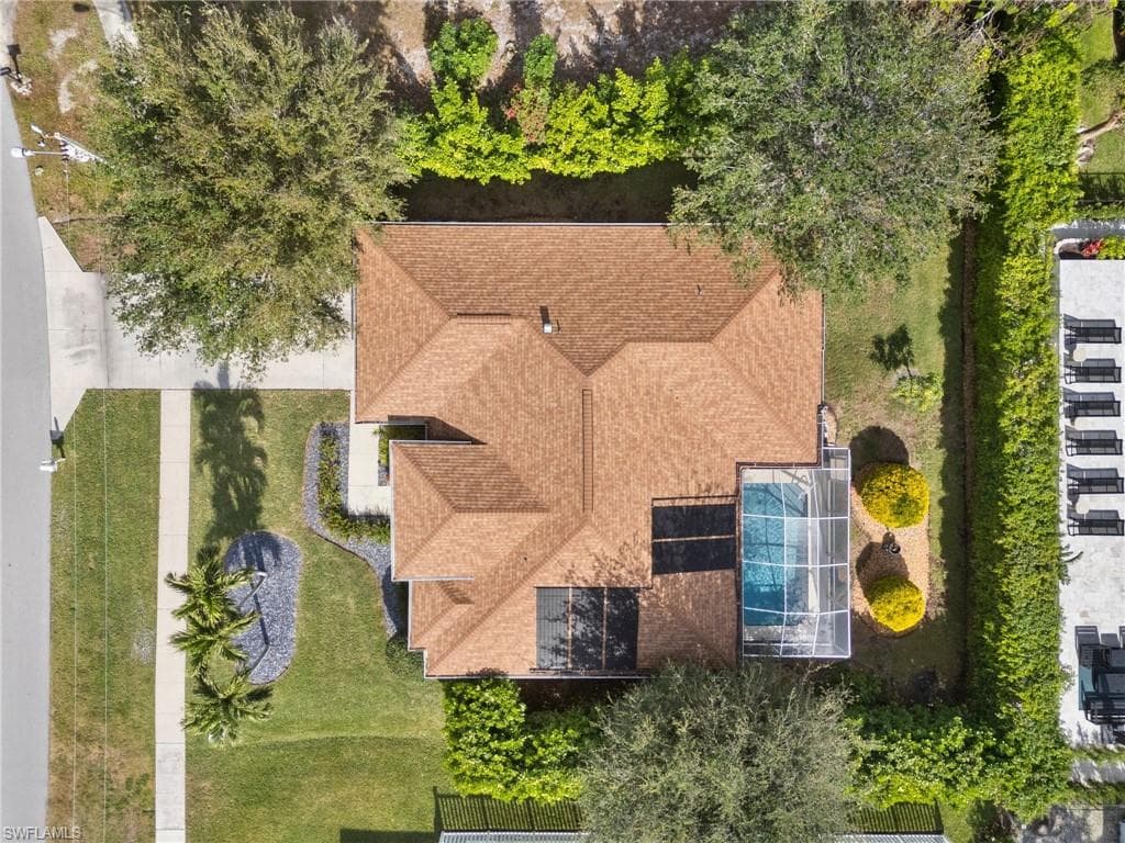5 Tahiti Rd, Marco Island, FL 34145-44