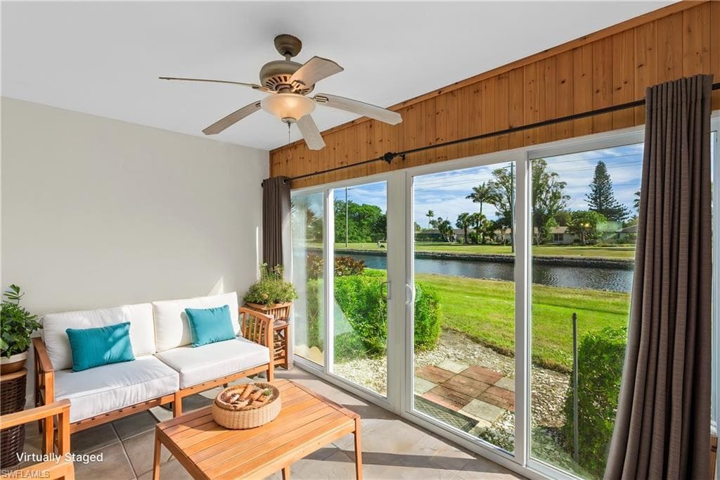 300 Valley Stream Dr 1d, Naples, FL 34113-3