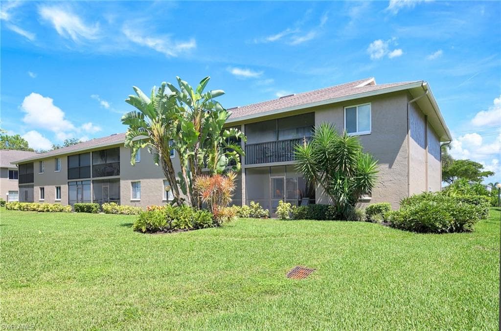 5695 Rattlesnake Hammock Rd B104, Naples, FL 34113-18