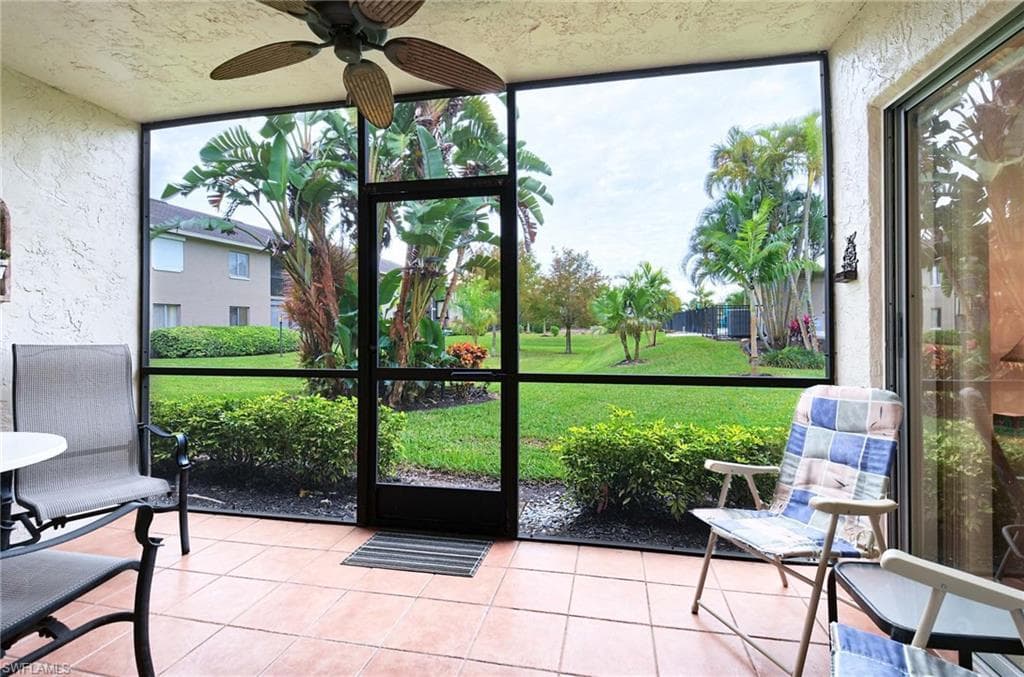 5695 Rattlesnake Hammock Rd B104, Naples, FL 34113-2