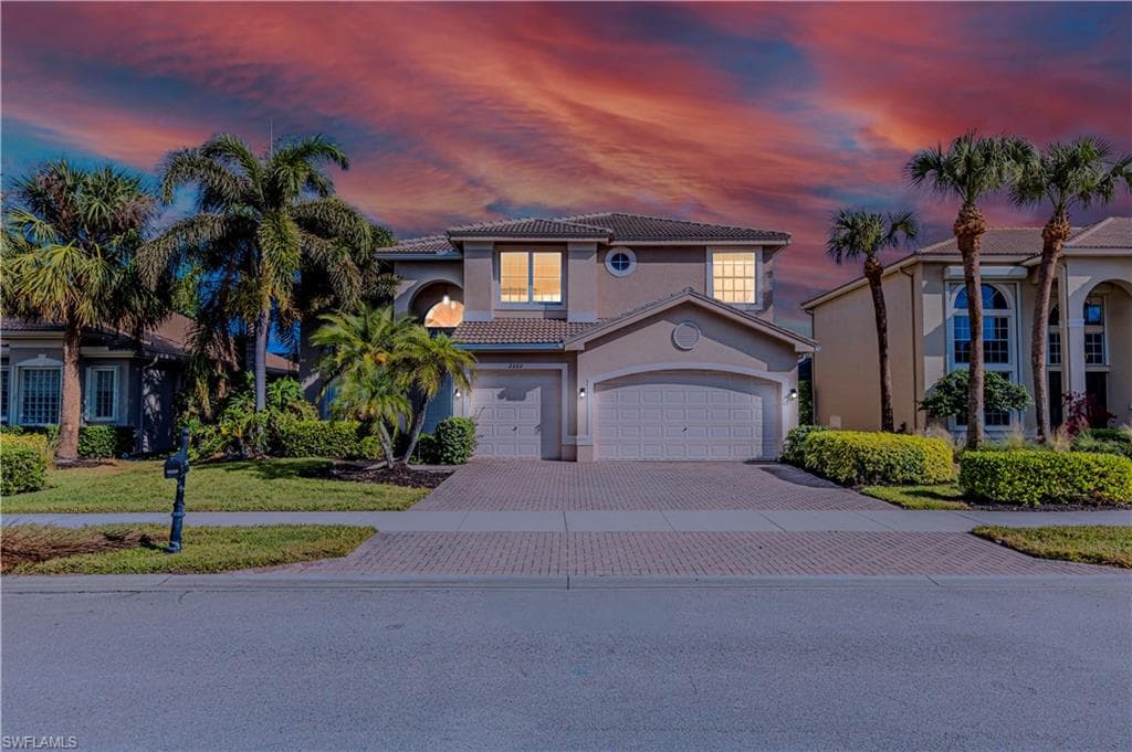 2222 Campestre Ter E, Naples, FL 34119-1
