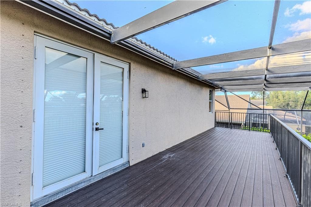 2222 Campestre Ter E, Naples, FL 34119-32