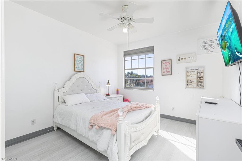 2222 Campestre Ter E, Naples, FL 34119-36